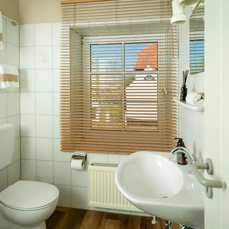 Spacious Ensemble Hecht Right On The Eider River بيت للعطل