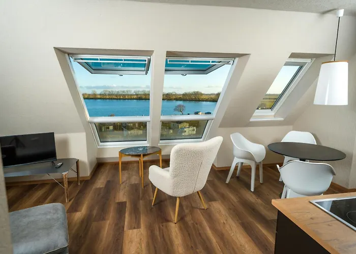 Spacious Ensemble Hecht Right On The Eider River Vakantiehuis Suderstapel