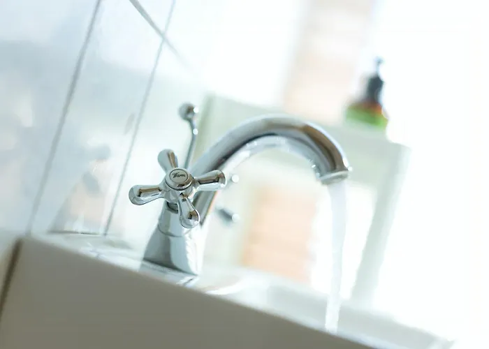 Vakantiehuis Spacious Ensemble Hecht Right On The Eider River Suderstapel